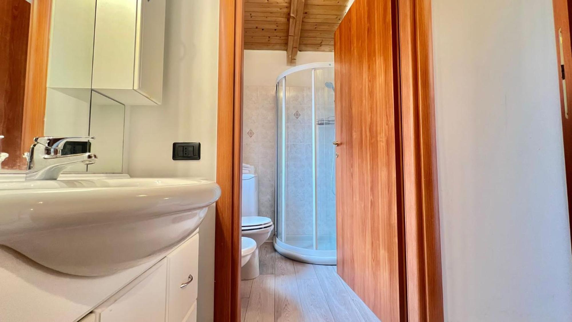 Apartment Moderno Con Design Caldo E Accogliente, Con Parcheggio Gratuito E Balcone Privato, Vicino A Fiere, Eventi E Concerti Mailand